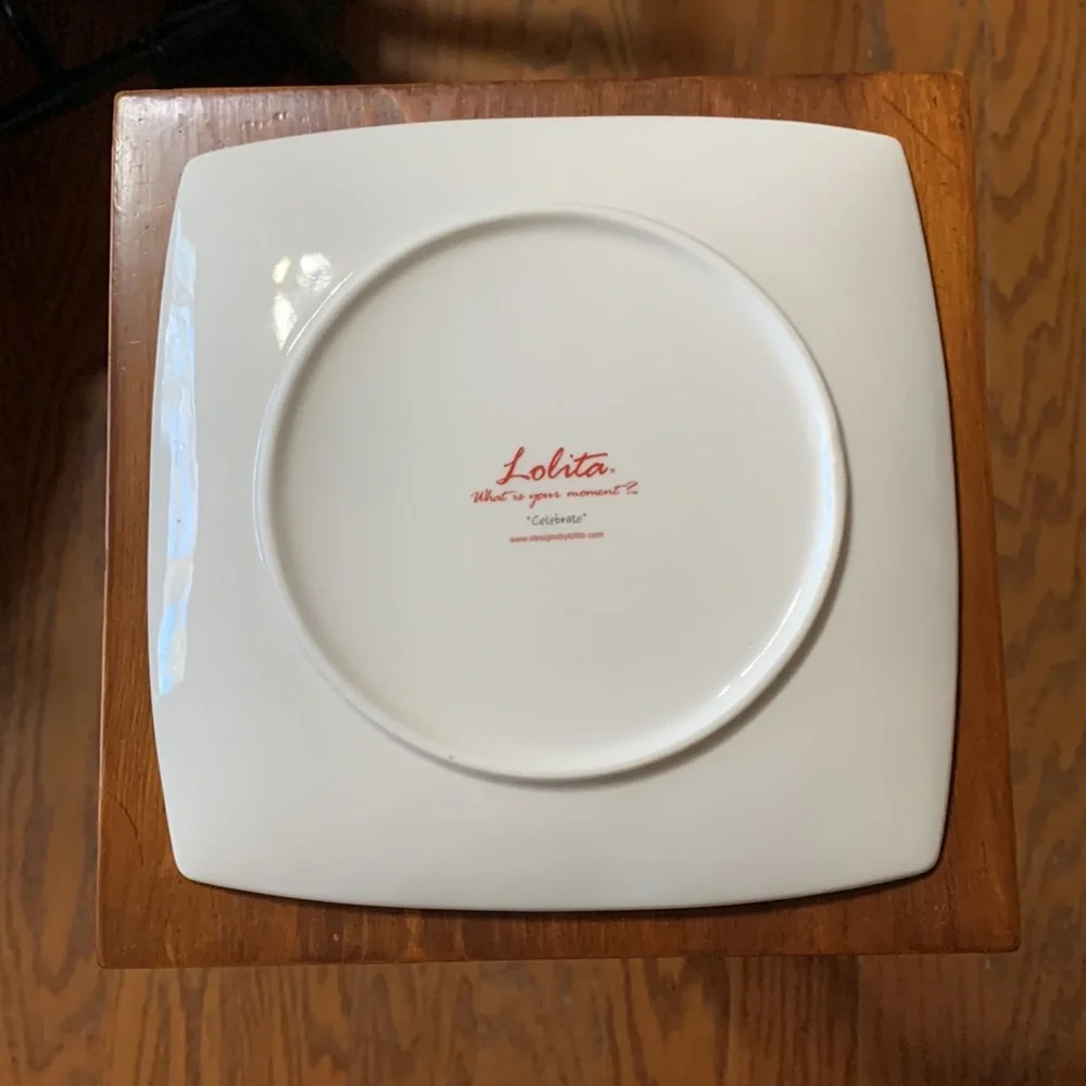 Lolita Celebrate Party Plate - Multicolor